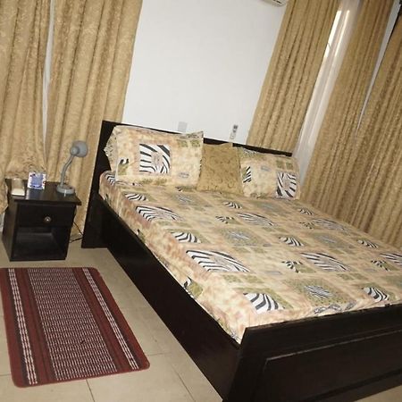 Sandpark Place, West Hills Accra Exterior photo